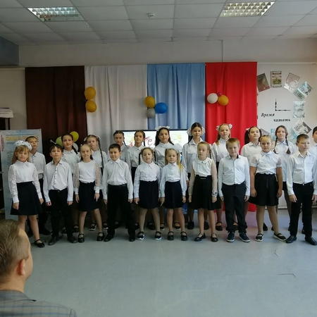 Торжественный концерт для ветеранов труда в Нефтегорске