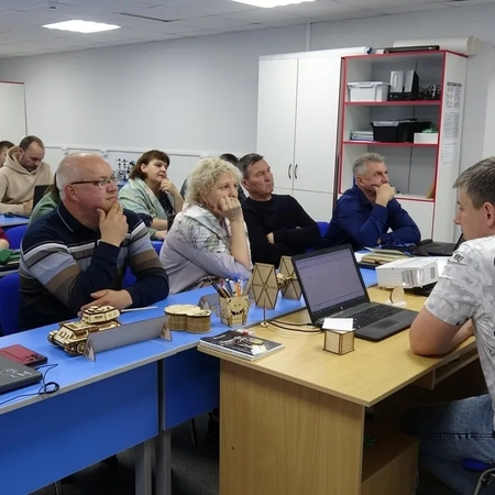 Педагоги Технопарка ЦДТ "Радуга" приняли участие в окружном семинаре