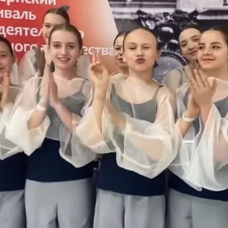 РОЖДЕННЫЕ В СЕРДЦЕ  РОССИИ