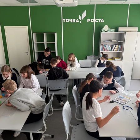 Новогодние каникулы продолжаются в ритме робототехники!