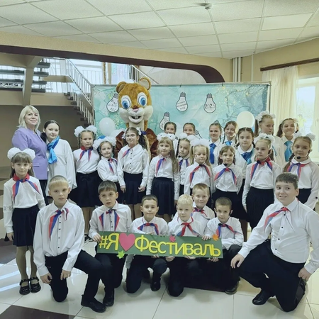 Каникулярные будни в вокальном объединении "Цветные сны"