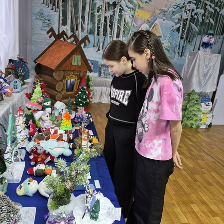 ️Выставка ️"Подарки зимушки-зимы"