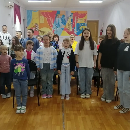 "ПОЁМ О ПОБЕДЕ!"