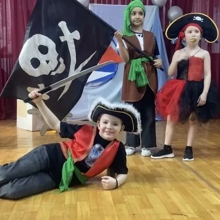 ДНЕВНИК ПИРАТА: КАК МЫ СОКРОВИЩА ИСКАЛИ (И ТАНЦЕВАЛИ)