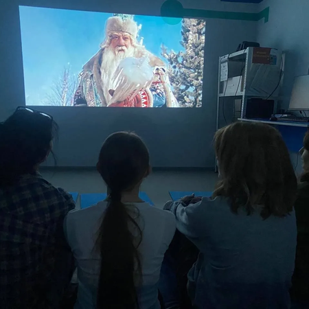 Новогодняя сказка продолжается