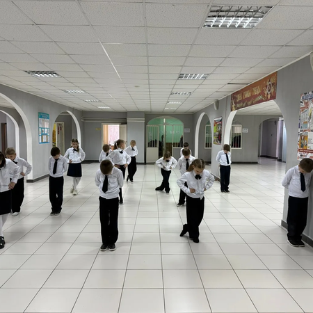 Подготовка к кадетскому балу в самом разгаре!