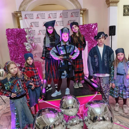 Всероссийский фестиваль - конкурс театров мод  "Лаборатория моды"