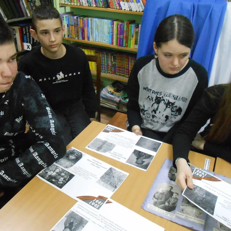 «Свои герои»