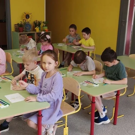 Вспоминая Героев: Творческое занятие в "Радуге талантов"