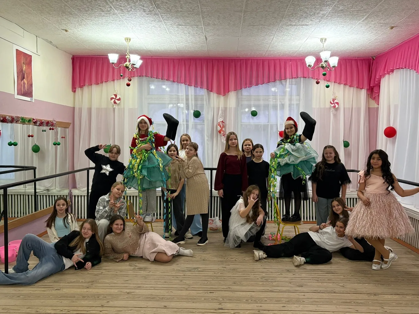 НОВЫЙ ГОД В «СЕРПАНТИНЕ» — СМЕХ, ТАНЦЫ И ЧАЙ БЕЗ ОСТАНОВКИ!