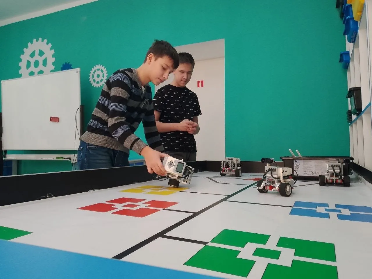 ​Скоро! Скоро! Скоооро! «РОБОРАДУГА»