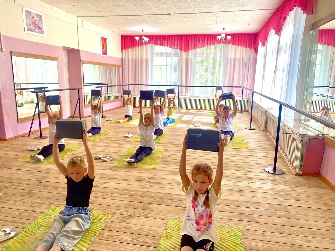 Время роста! Первые занятия у младших школьников.