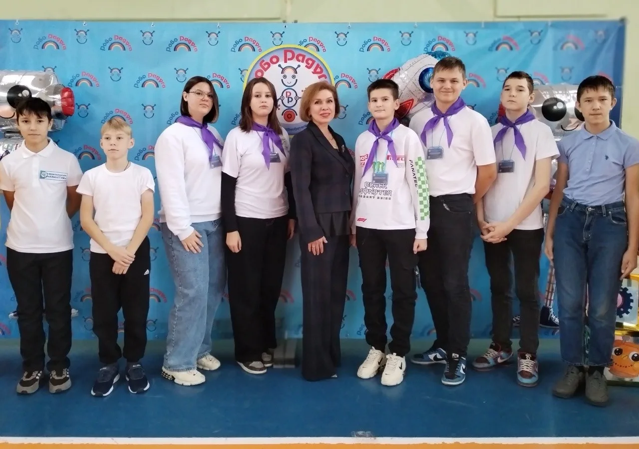 ДАН СТАРТ ОБЛАСТНОМУ ФЕСТИВАЛЮ "РОБОРАДУГА-2024"