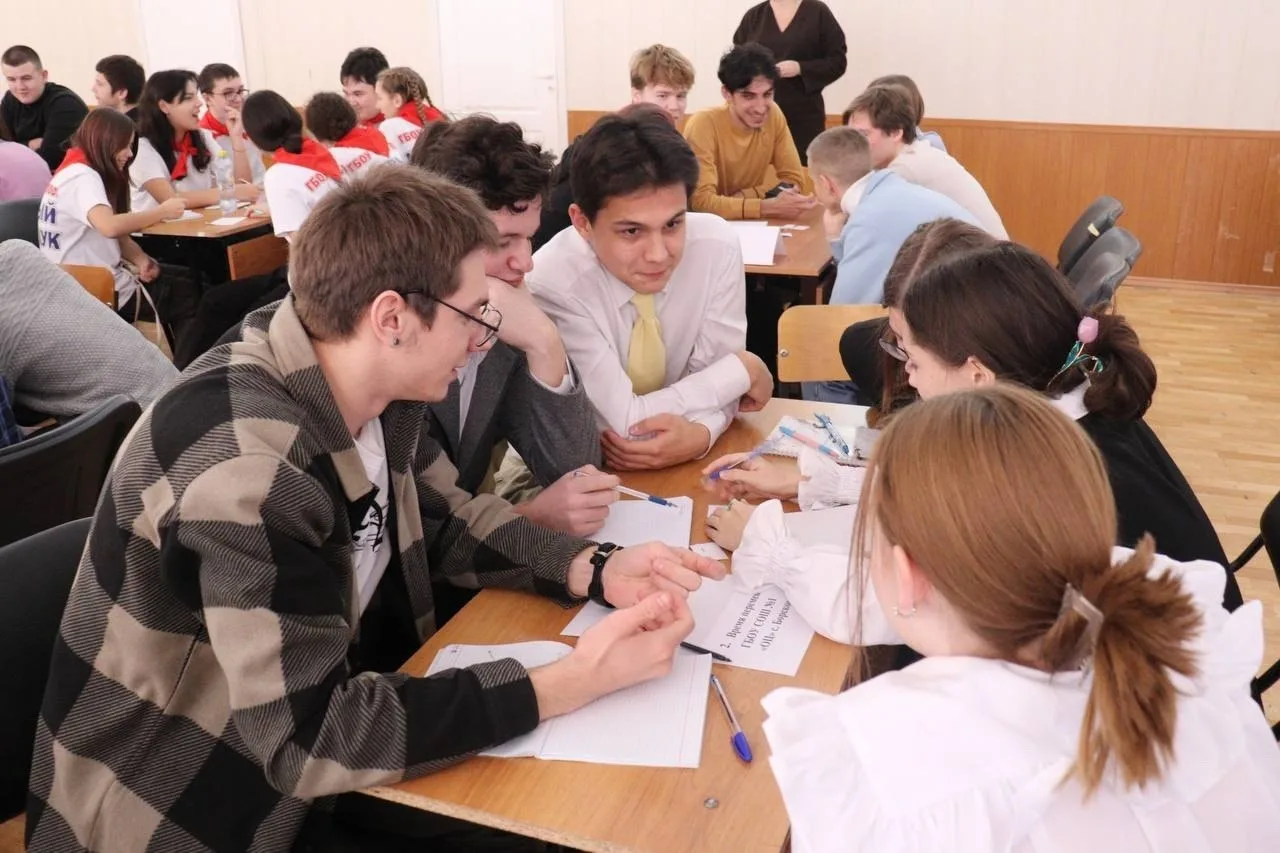 Итоги окружного этапа интеллектуальной игры «Что? Где? Когда?»